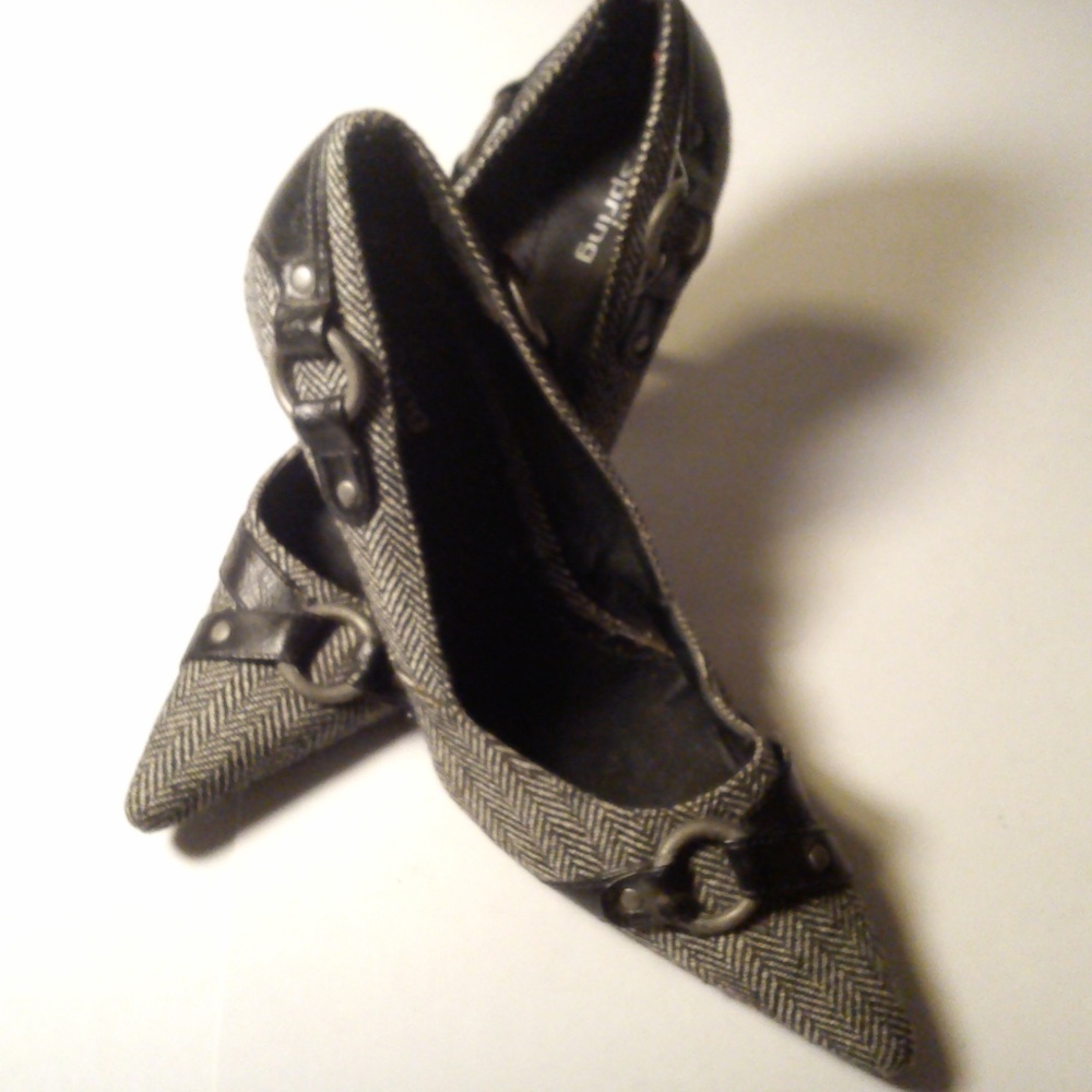 Spring Tweed Heel - Picture 2 of 6